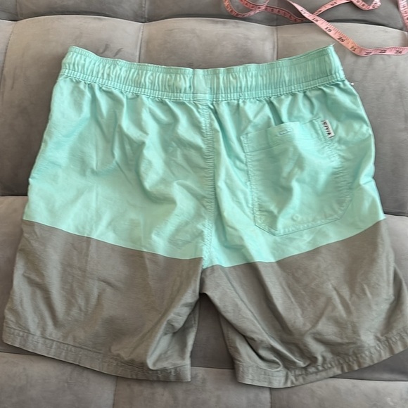 C/Y/A Mint and Gray Colorblock Board Shorts size medium - Picture 6 of 8